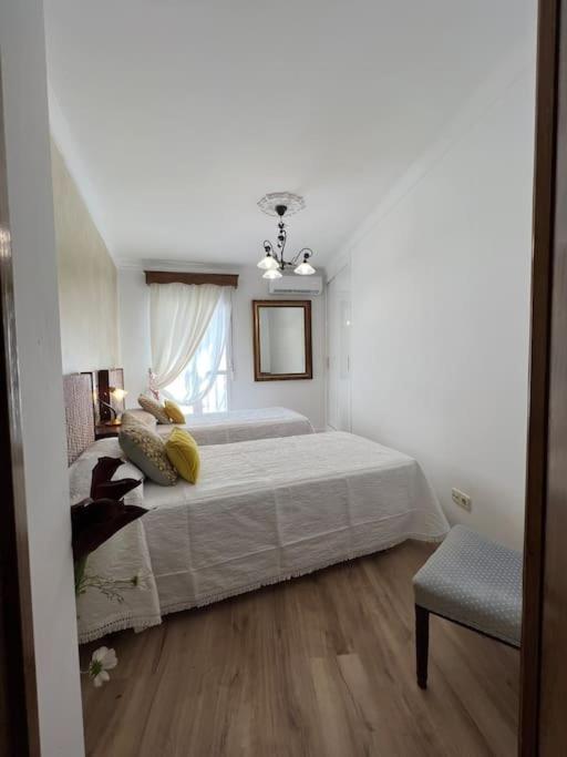 Casa Azalea - Nuevo Alojamiento En Setenil De Las Bodegas 外观 照片